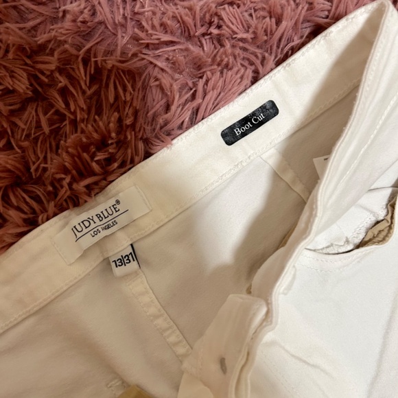 Judy Blue Bootcut White Jeans size 13/31 Women’s - Picture 2 of 6